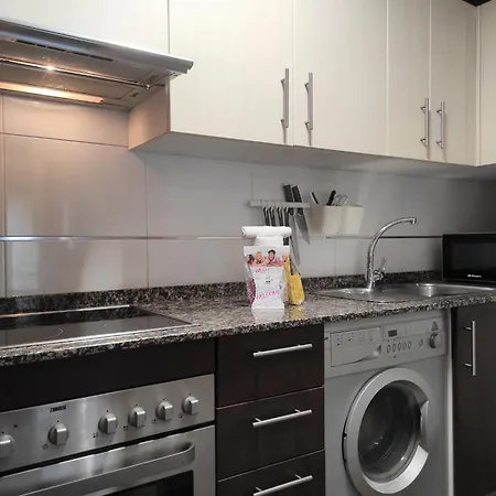 2a. Dos Y Balcones En El Casco Viejo. Apartman Ourense