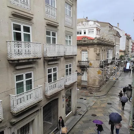 2a. Dos Y Balcones En El Casco Viejo. Ourense